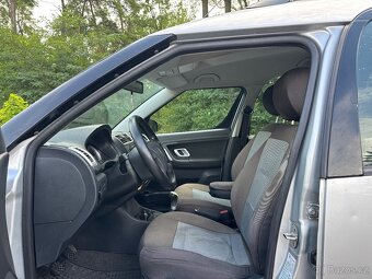 Škoda Roomster, Style 1.4 / 63 kW - 9
