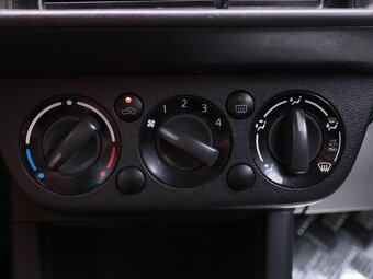 Suzuki Swift 1,3 i 67kW CZ Serv.kniha (2006) - 9