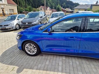 FORD FOCUS Titanium, r. v. 2020, plný servis - 9