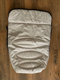 Kočárek Oyster 2 - 9