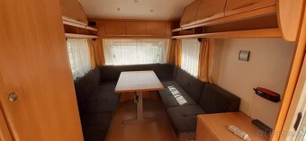 Karavan Chateau 400, mover - 9