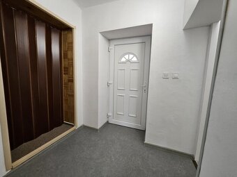Prodej domu se dvěma samostatnými byty, 145m2, Uherský Ostro - 9