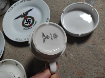 Porcelán,talíře,korbely a další - 9