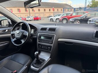 Škoda Octavia 1.4 tsi - 9