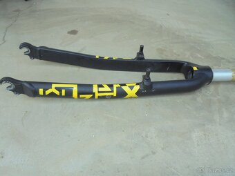 Pevne MTB Vidlice 29" + 26" na V Brzdy. - 9