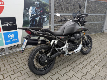 Moto Guzzi V85 TT Nero Etna - 9