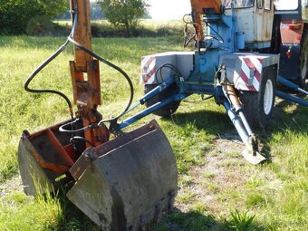 Nakladač UNHZ 750 - 9