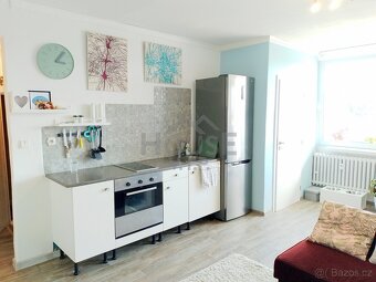 Prodej bytu 2+kk, 35 m², Praha 10 - Vršovice., ev.č. 00951 - 9