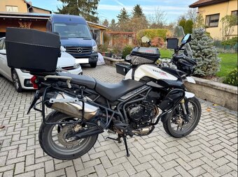 Triumph Tiger 800 2011 - 9