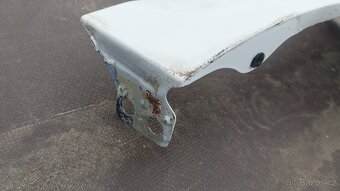 VW GOLF 6 - Blatník PP bílý LB9A - 9