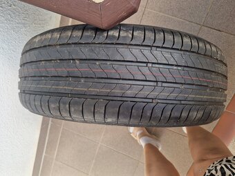 Bridgestone Turanza 6 ENLITEN 215/65 R16 – DOT 2425 - 9