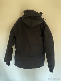 Canada Goose Parka L - 9