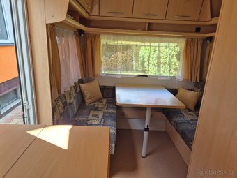 Prodám obytný přívěs CHATEAU CALISTA 430 +NOVÝ NAFUKOVACÍ ST - 9