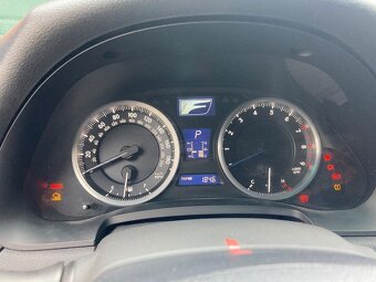 LEXUS IS-F, 5.0 V8 - 311kW - 9
