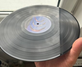 Pink Floyd - The Division Bell - 9
