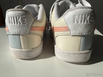 Nike court vision low - č. 39 - 9