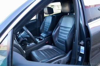 Touareg II 4.2 V8 TDI 4MOTION, 290kW, A8, 5d. 290kW - 9