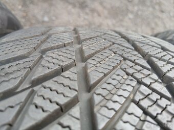 Prodám sadu Orig ALU kol Audi 225/60R17 zimní - 9