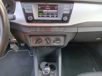 Škoda Fabia 3 kombi 1.0 55kw 3/2017 - 9