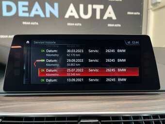 BMW Řada 5, 550i r.2017, X-Drive, 77 t.km. - 9