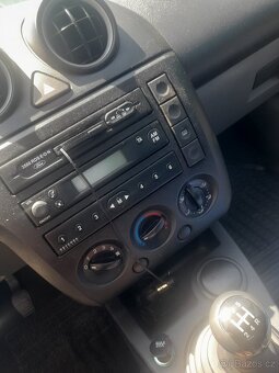 Prodám Ford fiesta - 9