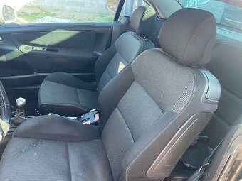 Peugeot 207 CC 1.6 HDi – 80 kW RW. 2007 - 9