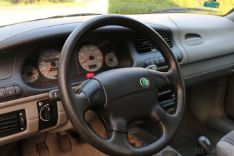 Škoda Felicia 1.3 GARÁŽOVANÁ, BEZ KOROZE - 9