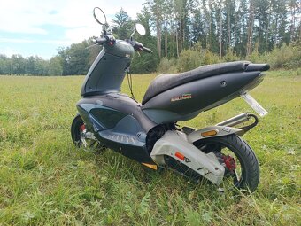 Aprilia Area 51 - 9