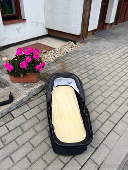 TFK s korbou pro miminko s příslušenstvím - 9