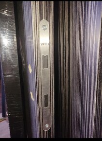 Nové dveře Sapeli, exotická dýha - 9