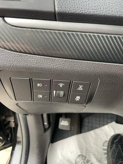 Hyundai SANTA FE 2,2 CRDI - 9