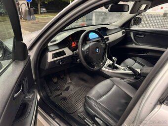 Bmw e90 320d - 9