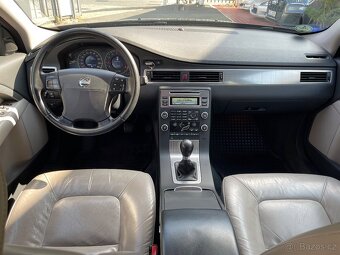 Prodám Volvo V70 2,0i ČR nové, nehavarované - 9
