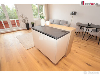 Nově zrekonsturovaný byt 3+kk, 94,44 + balkon 5,34 m2 + tera - 9