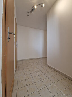 2+kk 69 m2, balkon, ul Padovská, Praha 10 - 9
