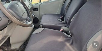 Renault Trafic 2,0 DTI 84 kW Long r. v 2011 - 9