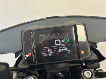 Yamaha MT 09 - 9