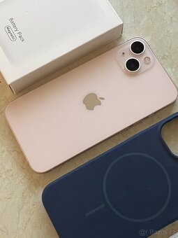 TOP STAV - Apple Iphone 13 128GB růžový baterie 100% - 9