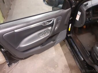 Volvo V70 D5 2.4 136kw 6q - 9