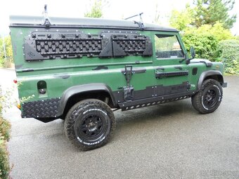 Land Rover Defender 2,5 TD5 - 90 kW - 9