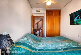 Dvojdům 76 m2 na pozemku 92 m2, Punta Prima, Španělsko - 9