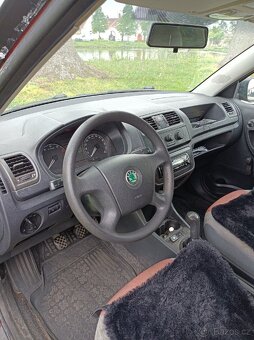 Prodám Škoda fabia 2. 1,2 htp lpg - 9
