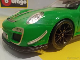 1:18 BUGATTI DIVO, PORSCHE 911 GT3 RS 4.0, Bburago - 9