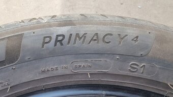 Letní pneu 235/50/19 Michelin - 9