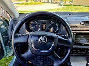 Skoda octavia 2 FL - druhý majitel, původ ČR - 9
