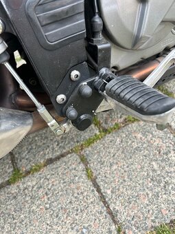 Prodám Suzuki V-Strom 650, ročník 201ý - 9