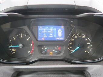 Ford Tourneo Custom 2.2 TDCi LONG L2 TITANIUM 8-MÍST CZ - 9