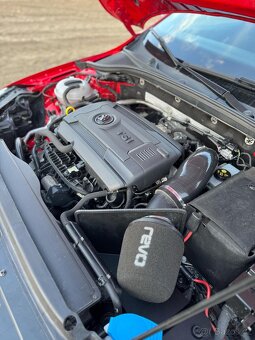 Škoda Octavia 3 RS 2.0 TSI - 9