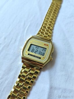 Nové digitální hodinky unisex 80s / 90s - 9