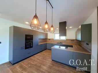 Rodinný dům - Útvina - 9